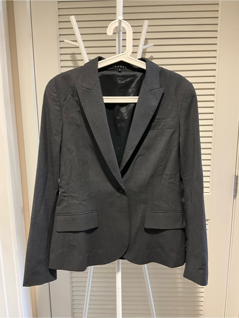 Theory  Women's Charcoal Gray Single-Button Blazer size 12